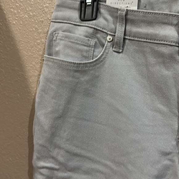 Brand new women’s size 8R New Direction Gray skinny Ankle jeans - Picture 5 of 10